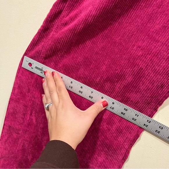 Samantha Pleet magenta corduroy pants in size 6 EUC women’s wide - Picture 4 of 9